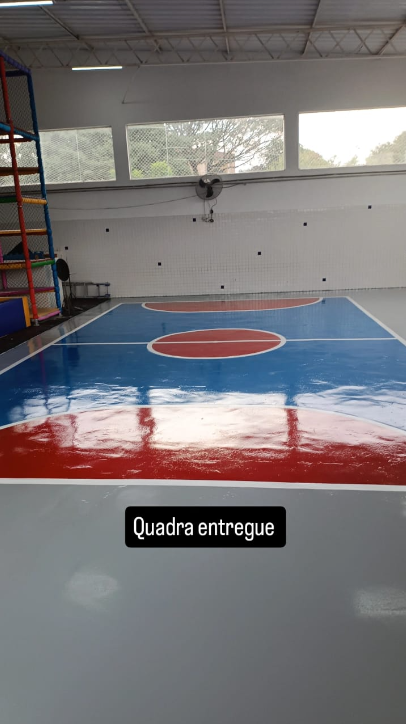 Quadra Interna — Escola — depois